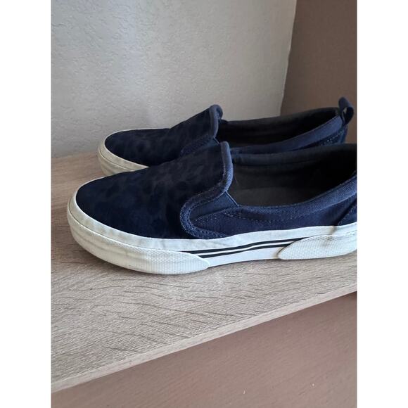 Sperry Top-Sider Women’s Slip-On Sneakers Navy Blue Leopard Print Size 7 - Picture 3 of 9